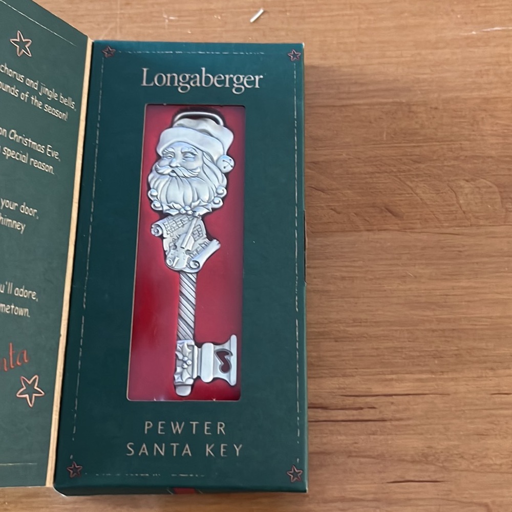 Longaberger Pewter Santa Key from 2003 - Picture 2 of 4